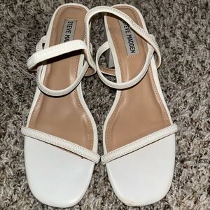 Steve Madden White Sandals with Strap